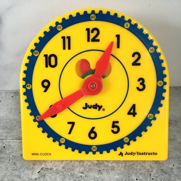Judy Instructo Plastic Mini Clock, 5" x 5" - Picture 2 of 4